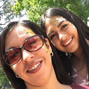 Meet your Posher, Monica